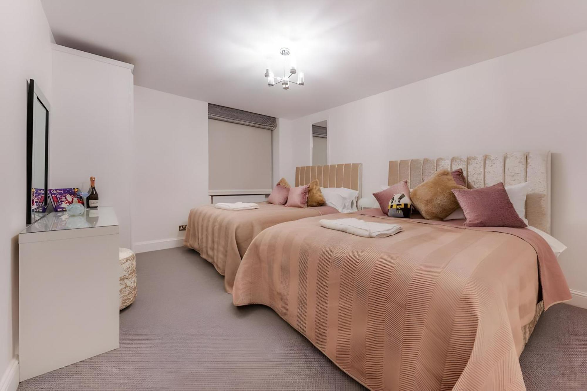 Harley Street Spectacular Suites With High Ceilings, High Luxury Londen Buitenkant foto